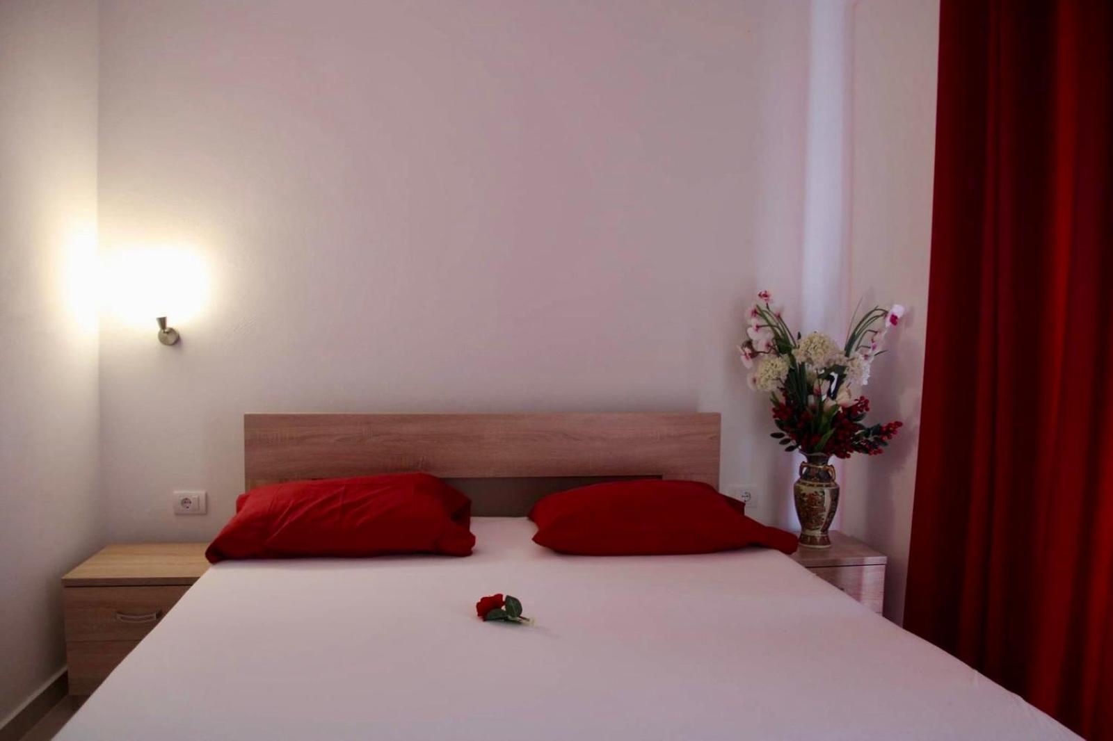 Mar Nero Apartments Bregvija 外观 照片